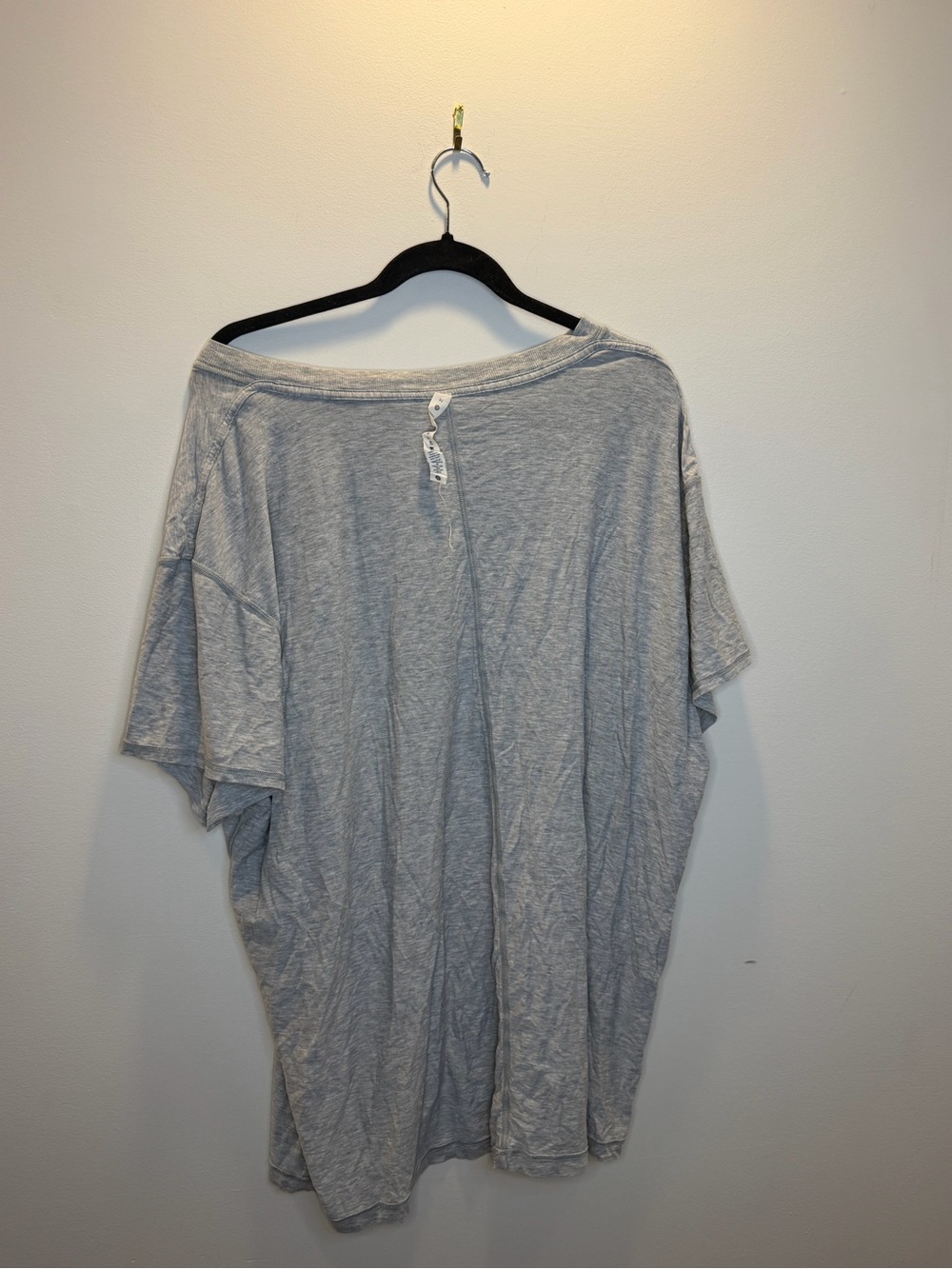 Vitasea lululemon tee 20